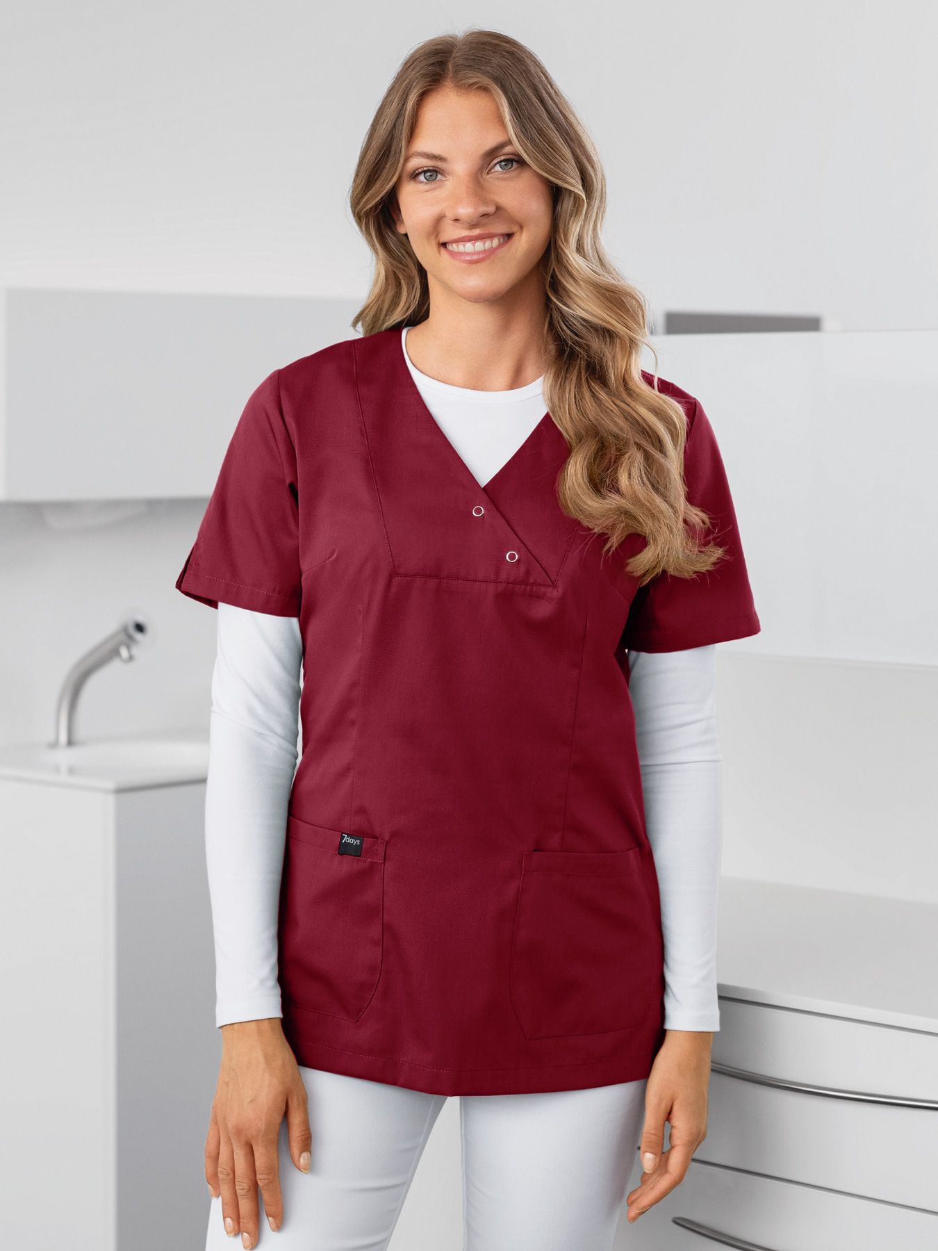 Tunique médicale à encolure V – 2 boutons-pression LAMIA