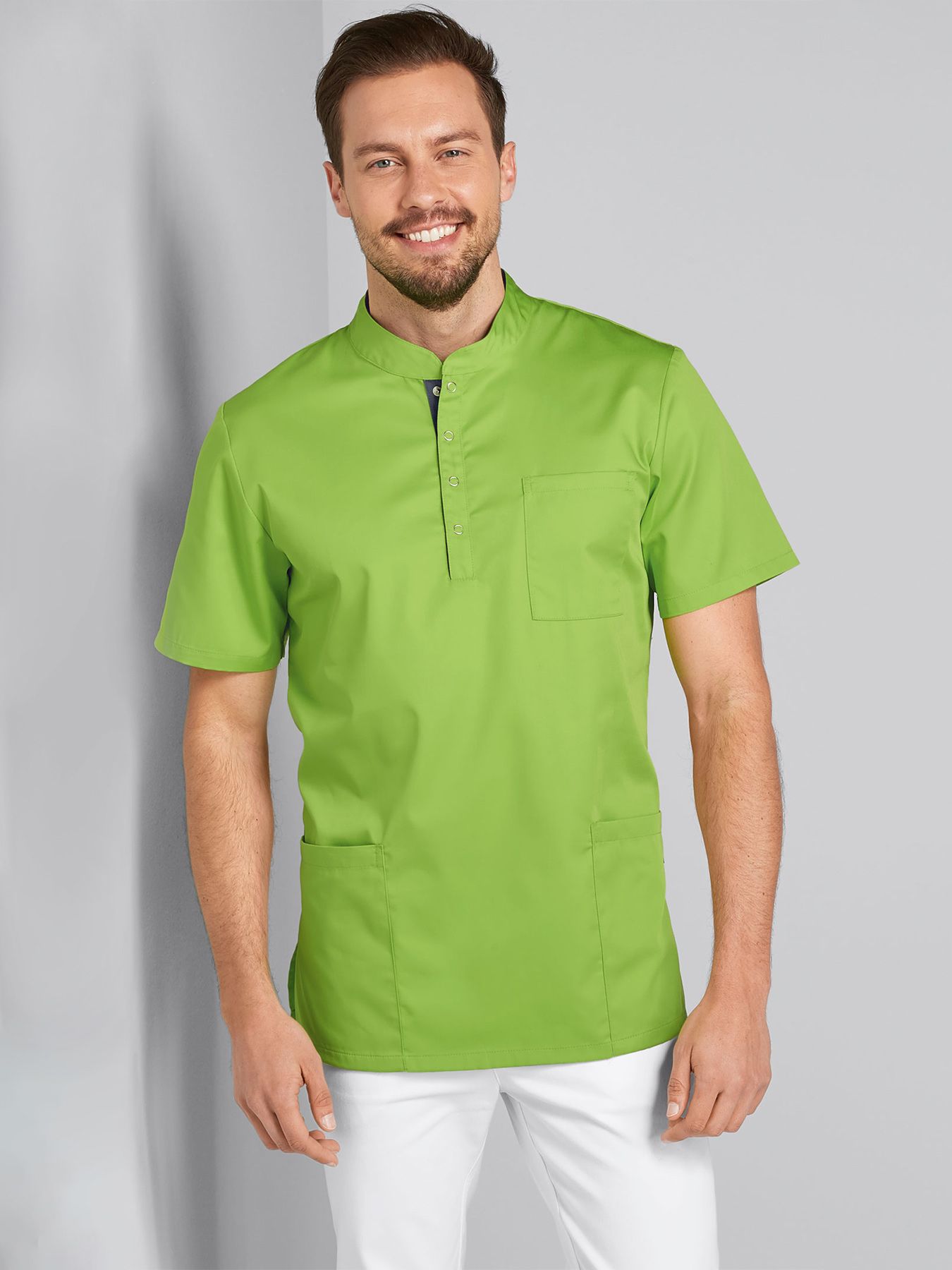 Tunique médicale facile à enfiler ANNAN – fermeture à boutons