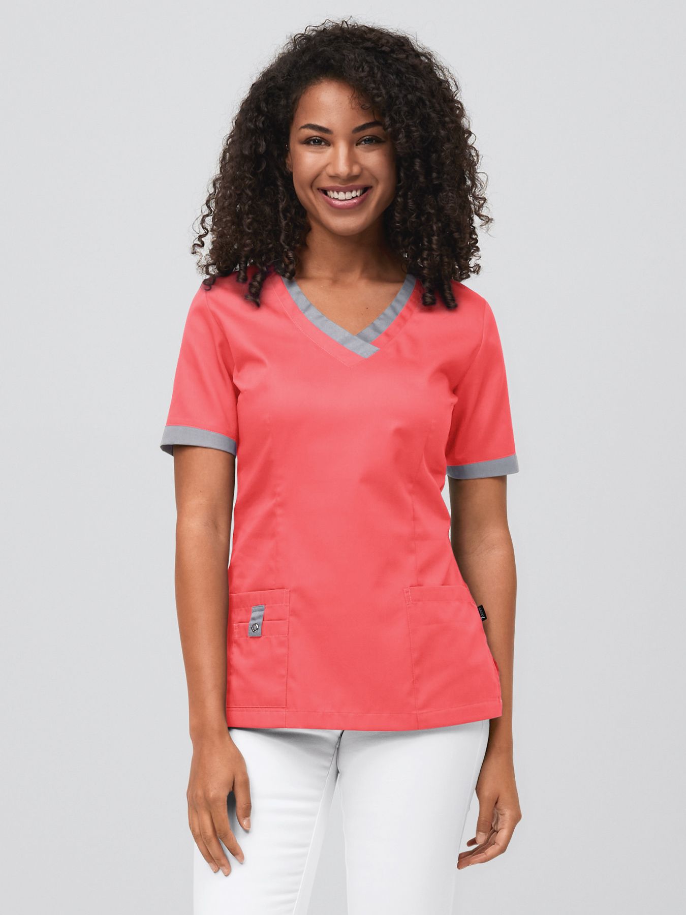 Tunique médicale facile à enfiler NICE