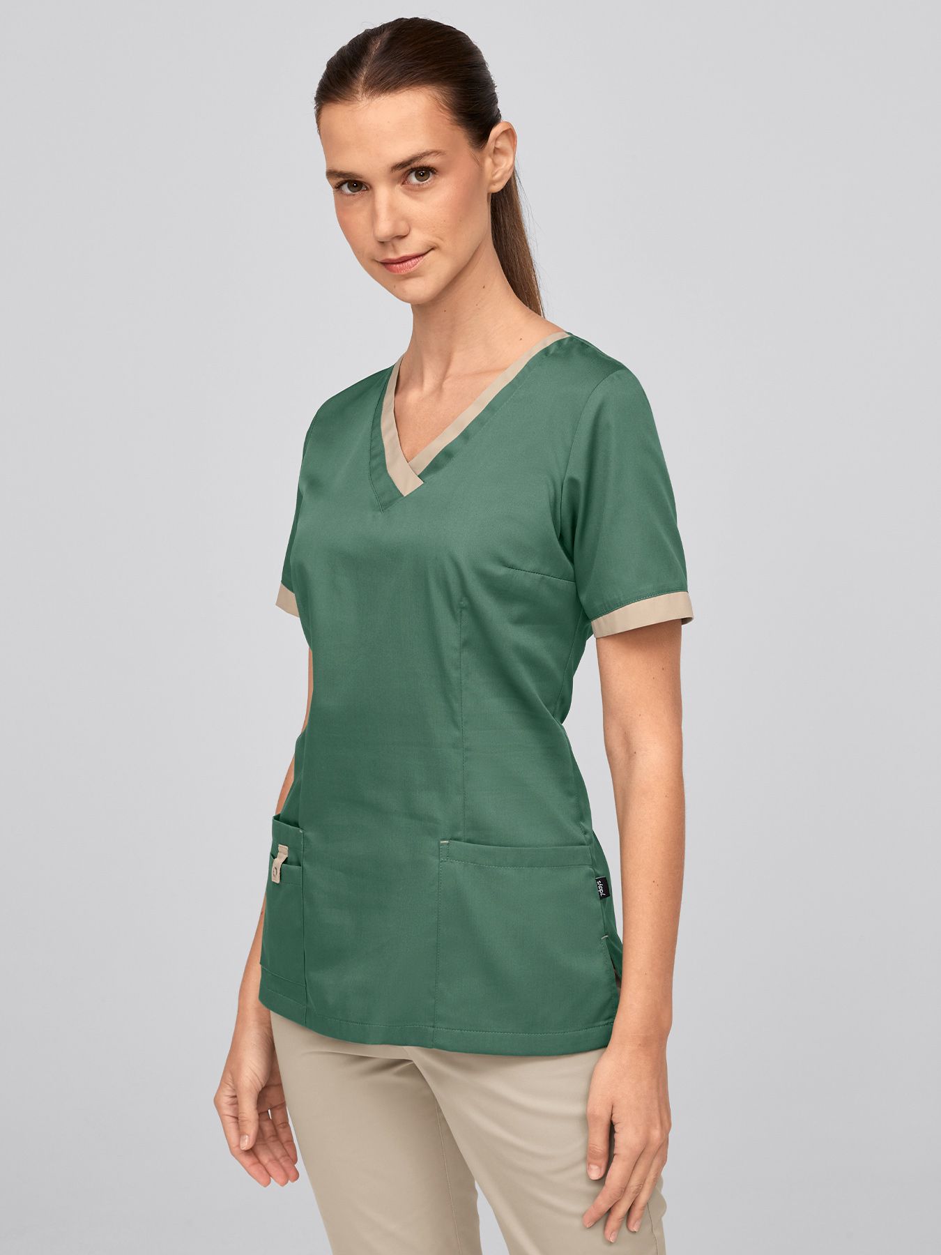 Tunique médicale facile à enfiler NICE