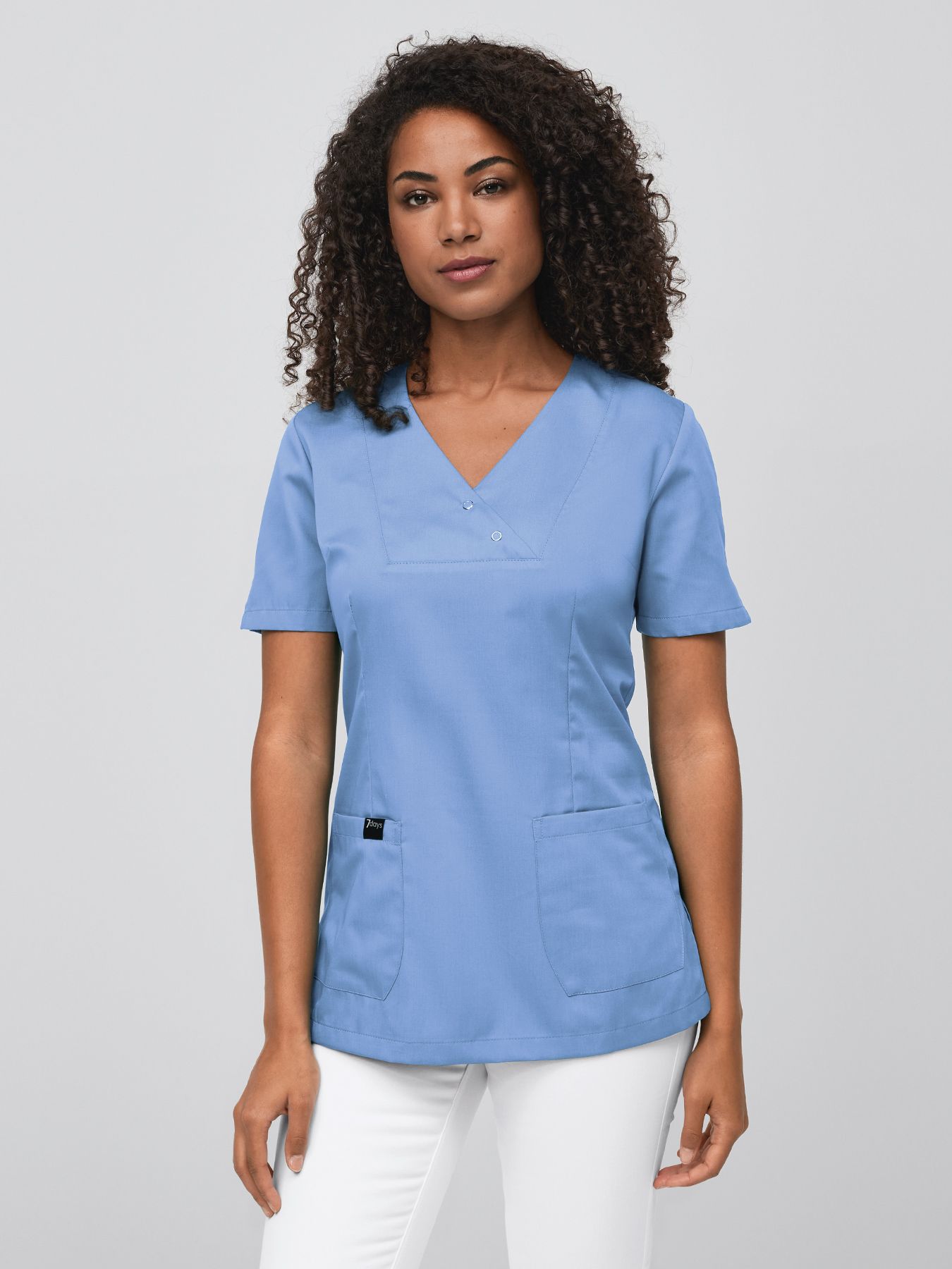 Tunique médicale à encolure V – 2 boutons-pression LAMIA