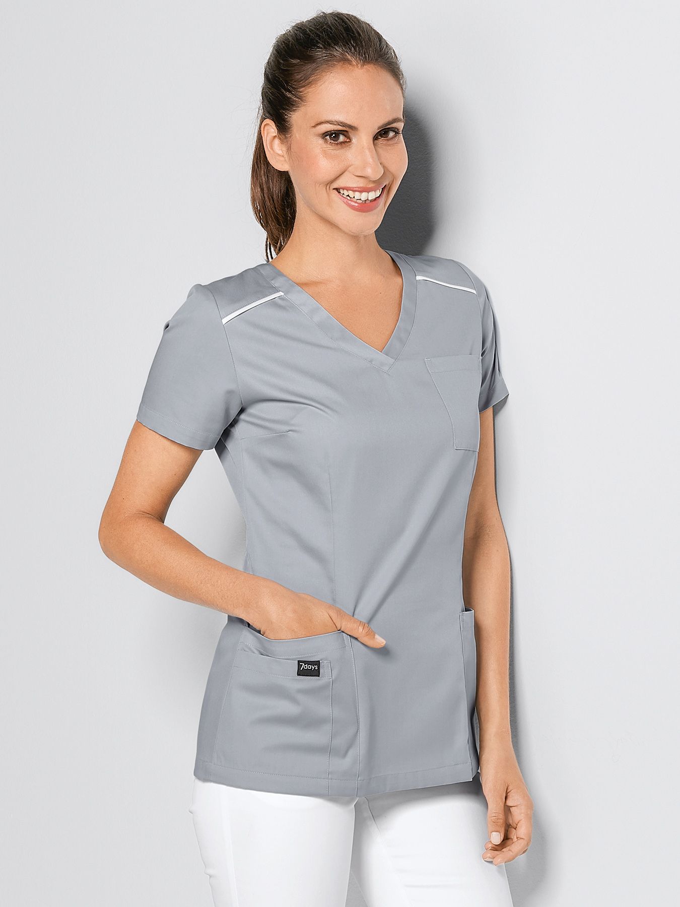 Tunique médicale à enfiler avec passepoil