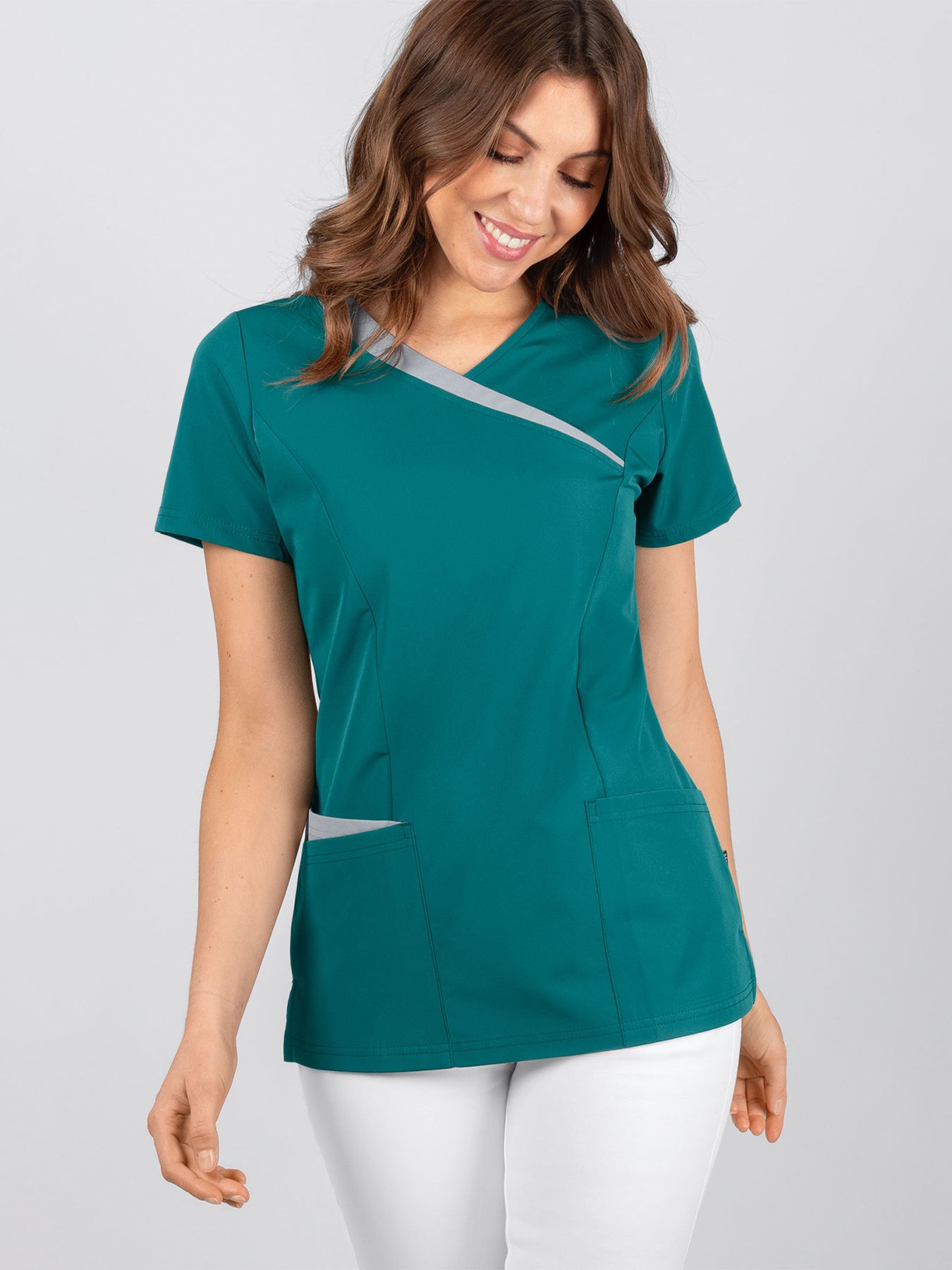 Tunique médicale à extension active 