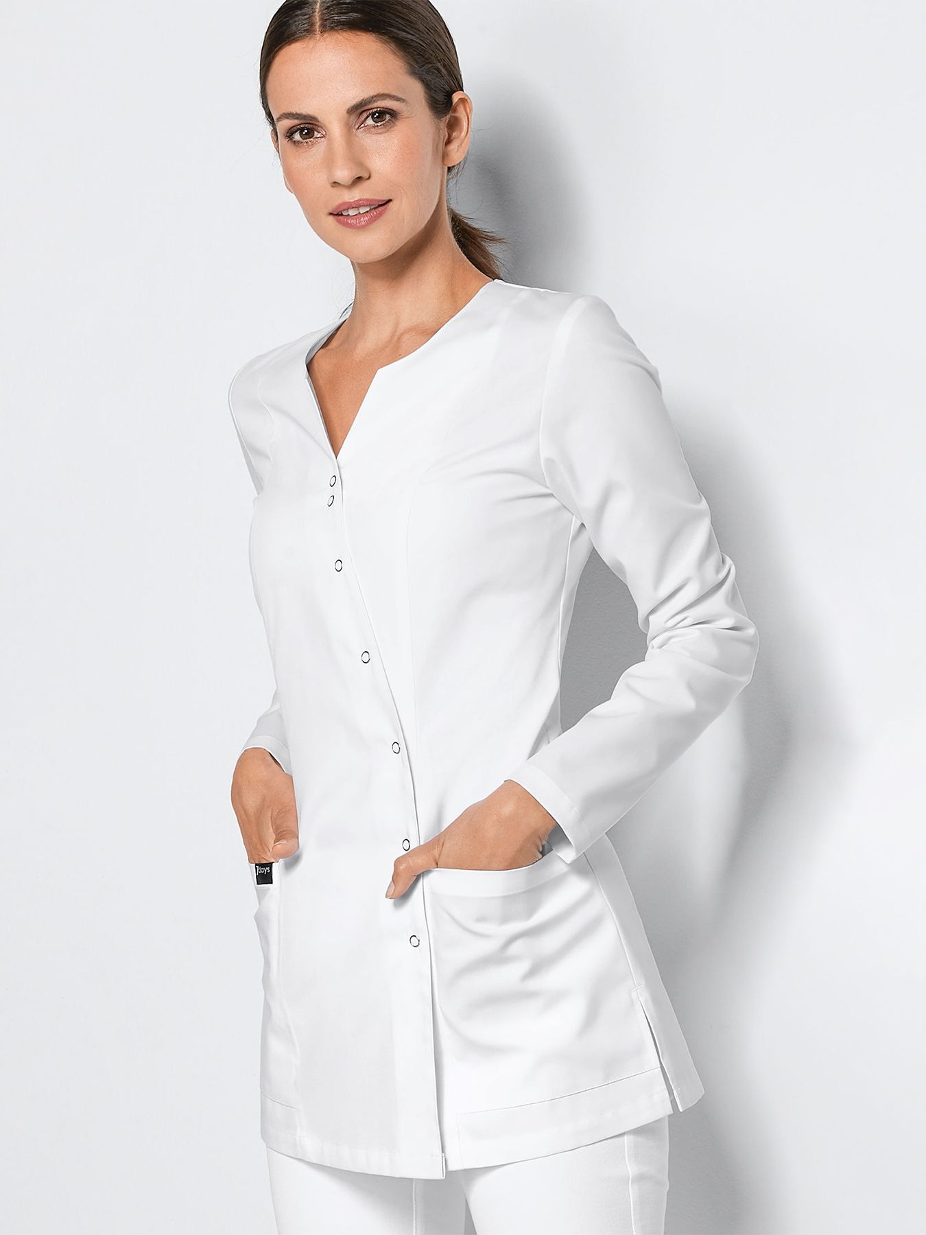 Blouse médicale avec boutonnière à pressions