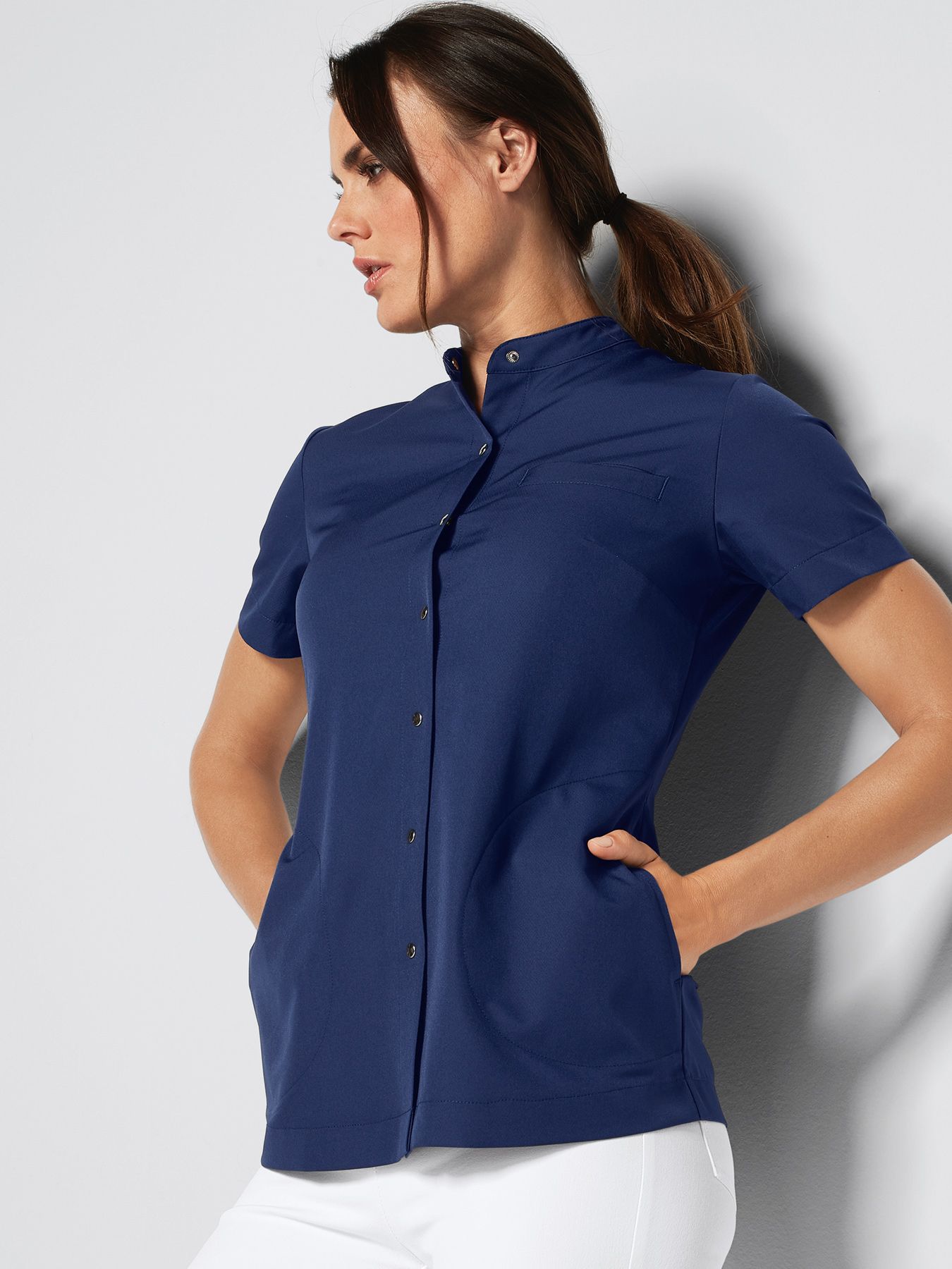 Blouse médicale à extension active – col chemisier