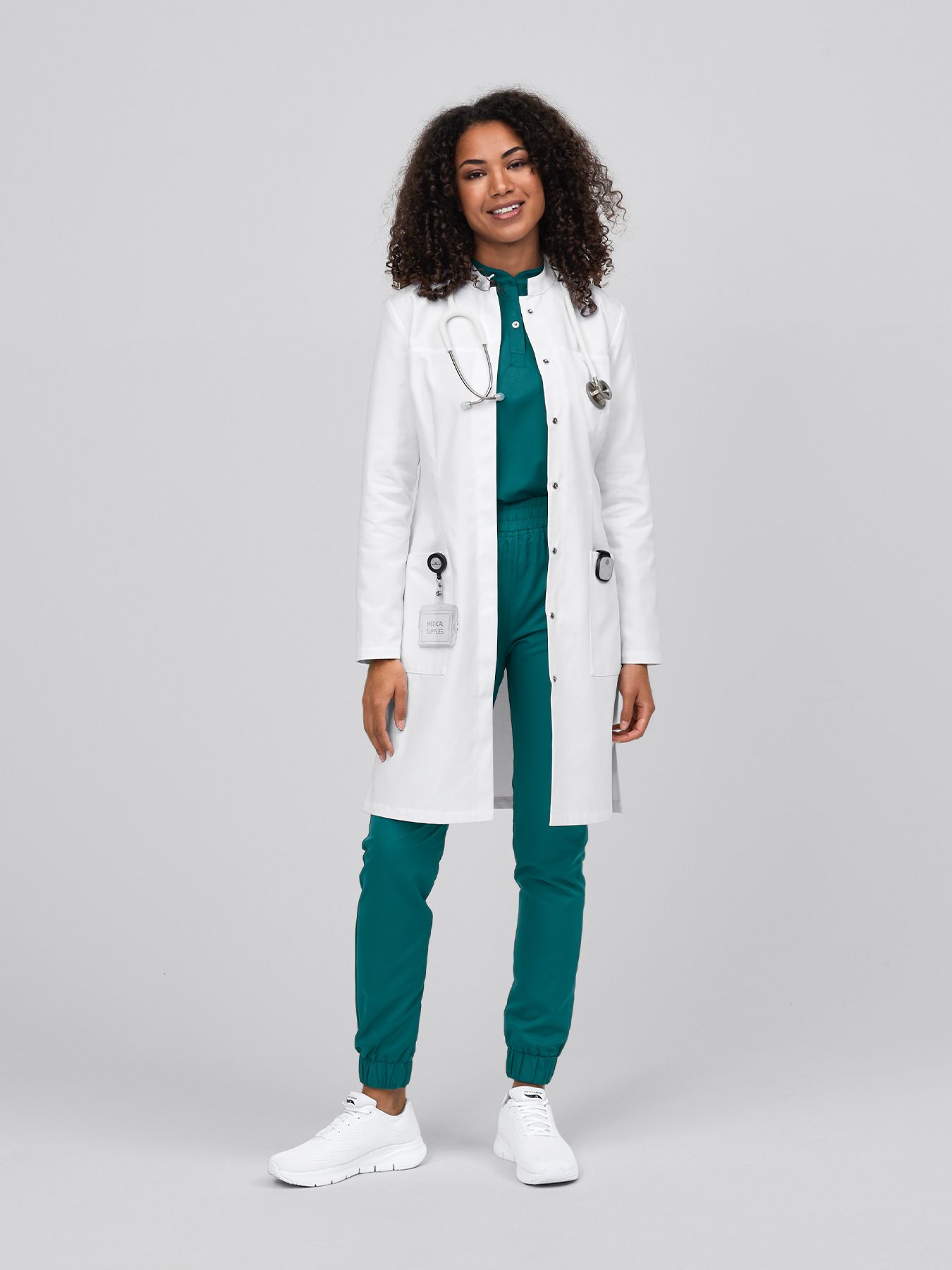 Blouse de médecin femme avec martingale au dos LIMA